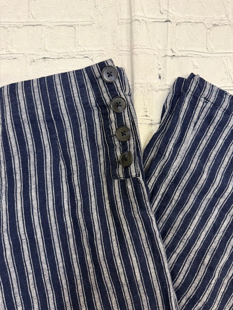 Gap - Medium