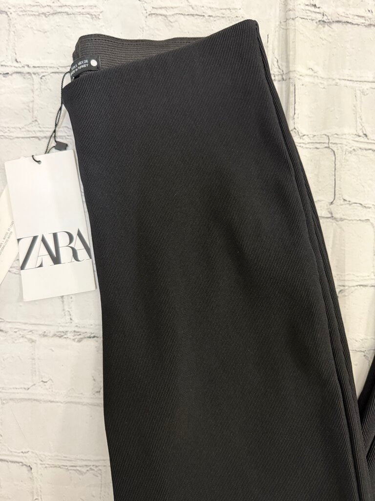 Zara - Small