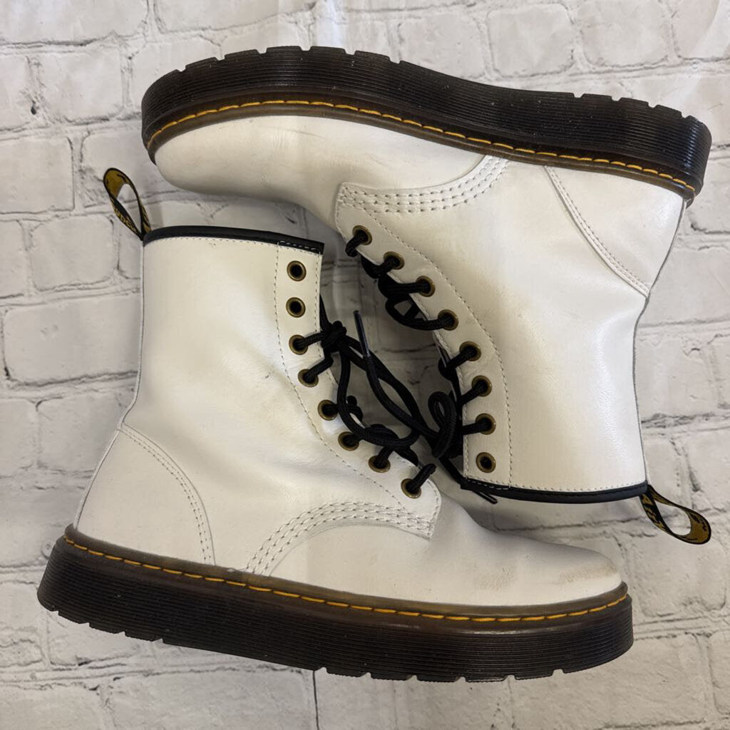 Dr.Martens - 7