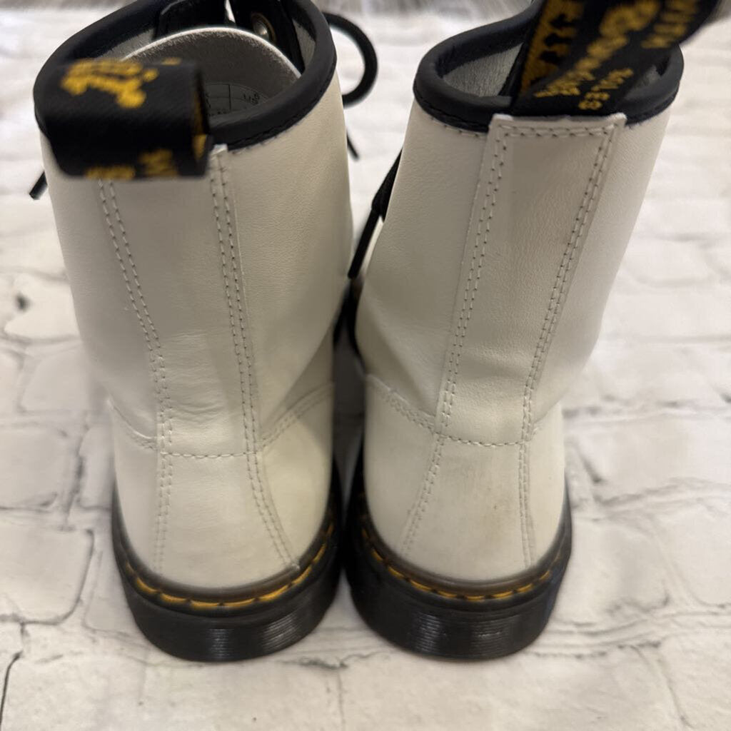 Dr.Martens - 7