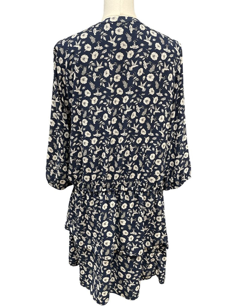 Gap - Medium