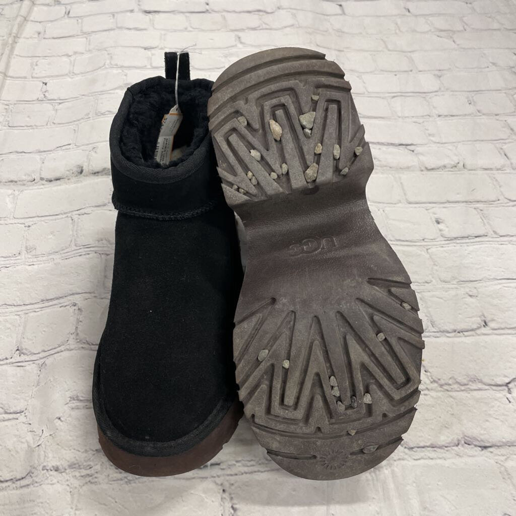 Black Platform Heel Booties