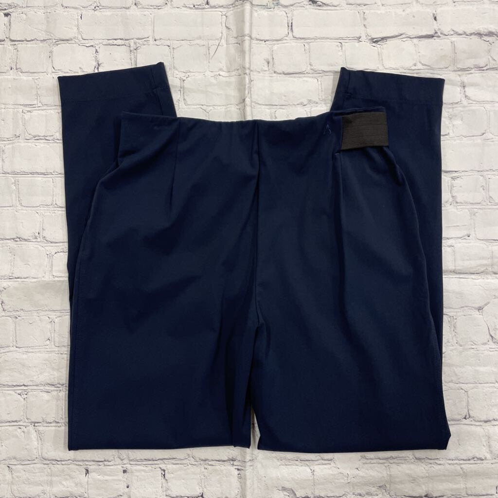 Aday - Large