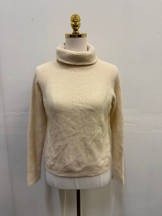 Allude - Medium