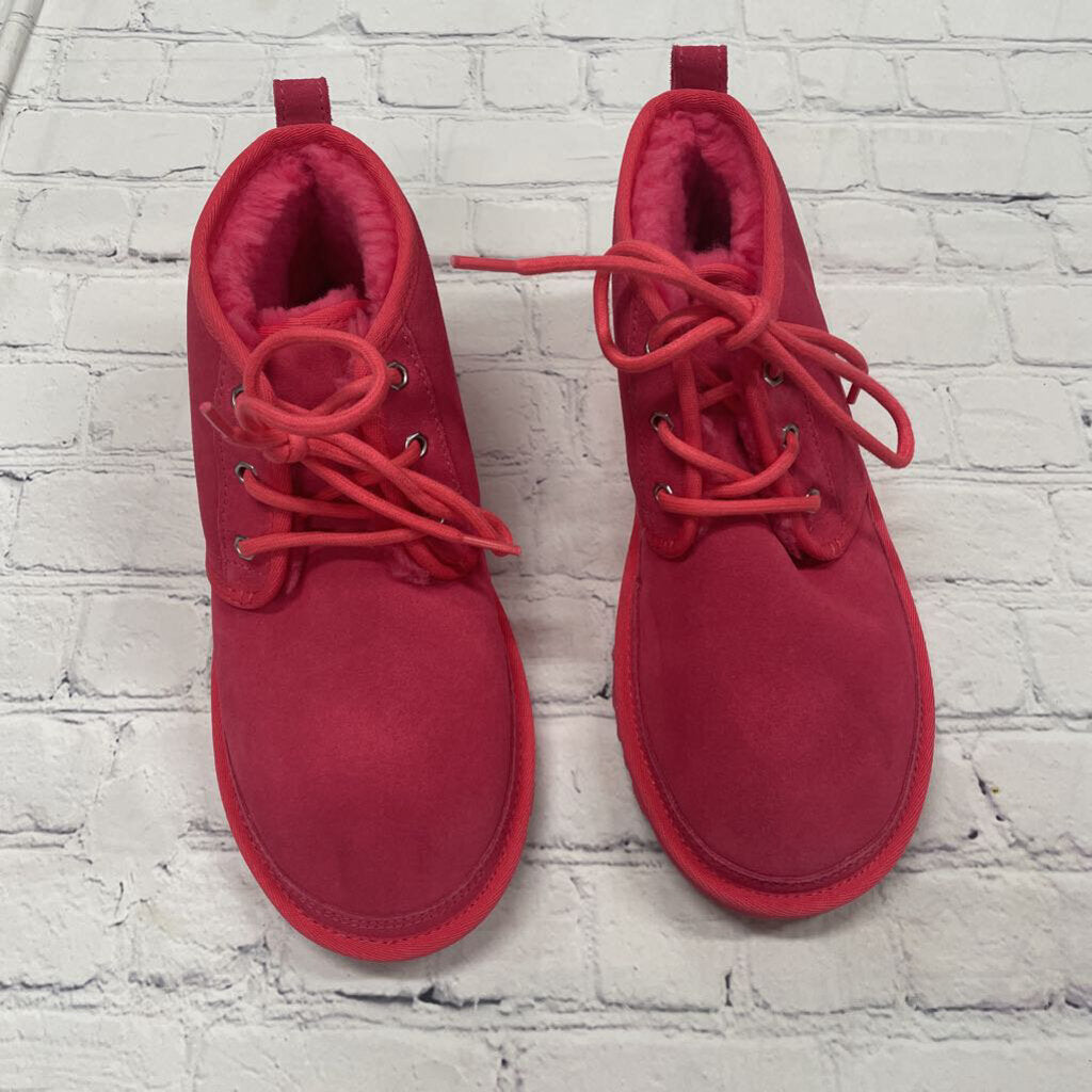 Ugg - 8