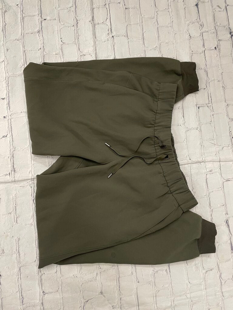 Lululemon - 8