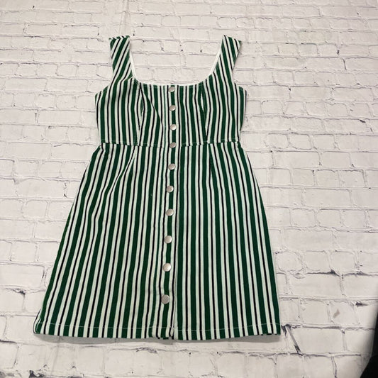 Urban Outfitters - 0