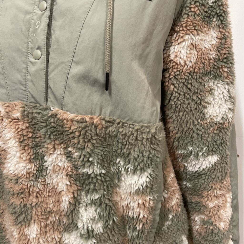 Patagonia - Medium